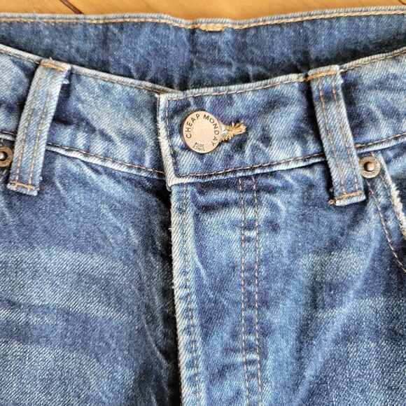Cheap Monday "Sound" Straight Distressed Cropped Jeans size 27 - Picture 4 of 13